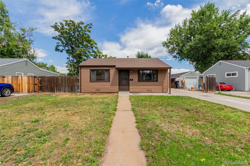 2390 S Linley Ct, Denver, CO 80219