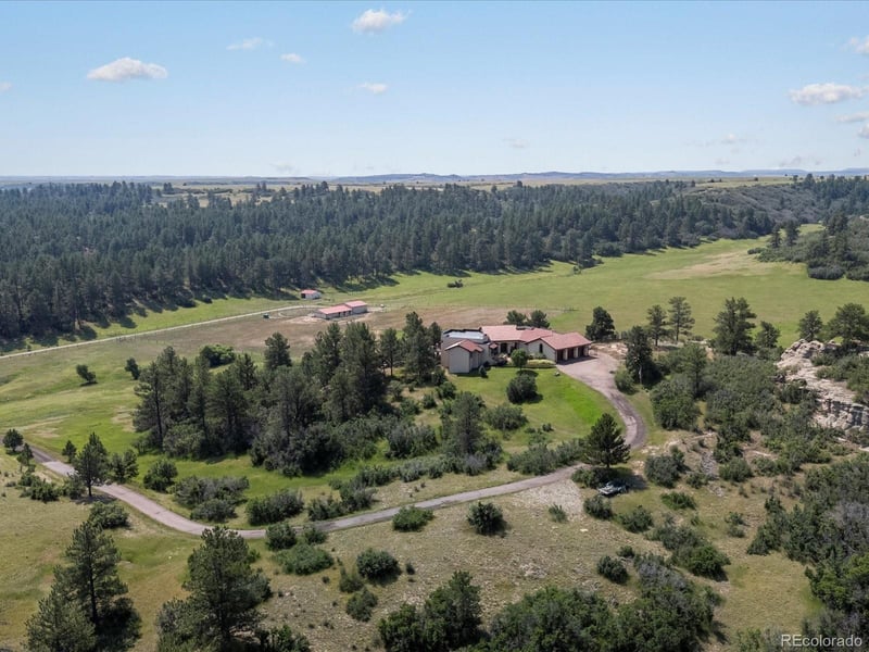 1611 Castle Pointe Dr, Castle Rock, CO 80104