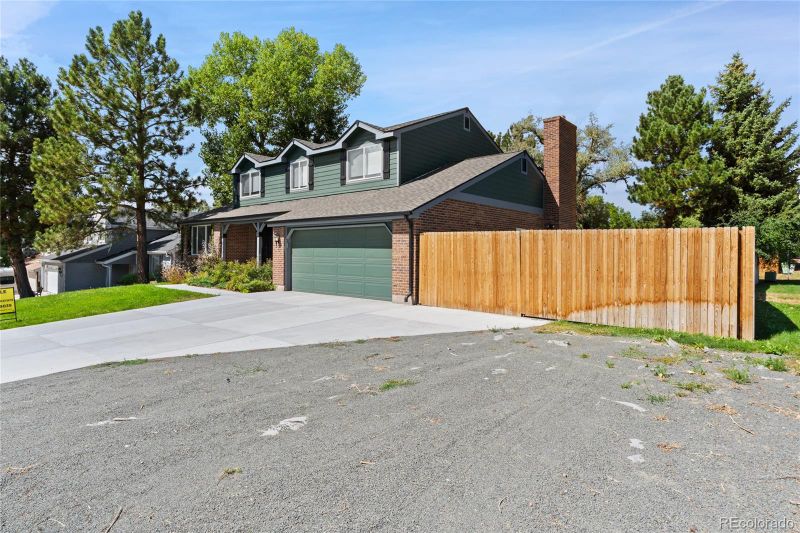 7901 S Marion Cir, Centennial, CO 80122