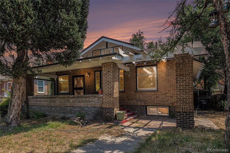 2866 Bellaire St, Denver, CO 80207