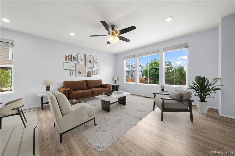 405 N Old Hammer St, Aurora, CO 80018