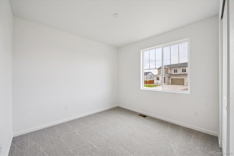 5266 Brangus Dr, Windsor, CO 80528