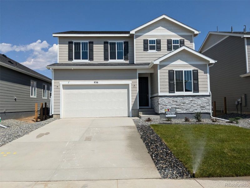 936 Steppe Ln, Windsor, CO 80550
