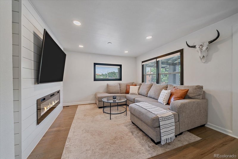 2849 Hazel Ct, Denver, CO 80211