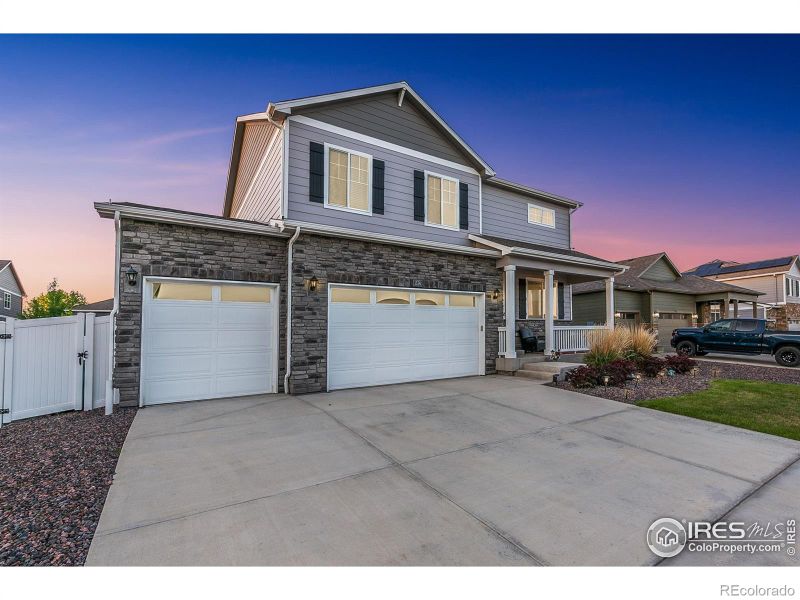 1576 Illingworth Dr, Windsor, CO 80550