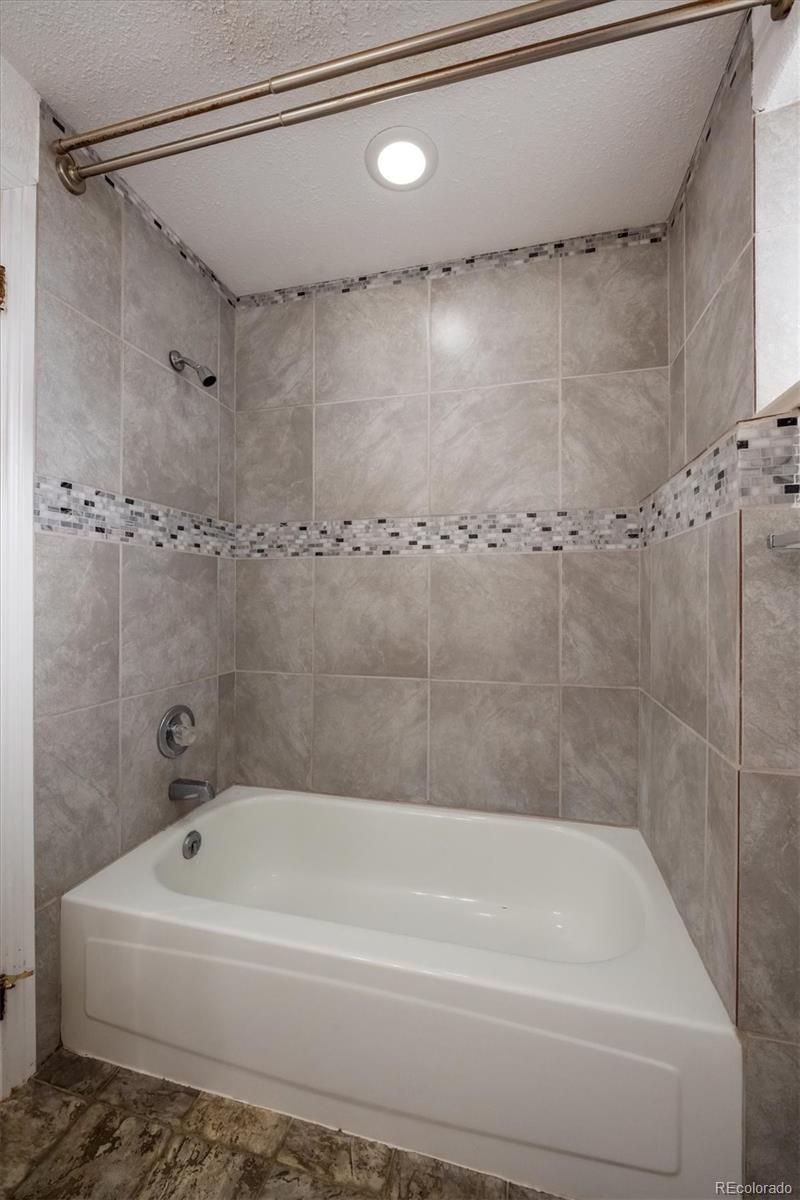 4300 Oak St, Wheat Ridge, CO 80033