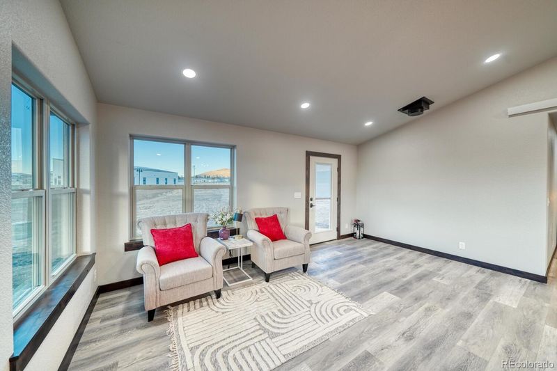 306 Fox Rn E, Silver Cliff, CO 81252
