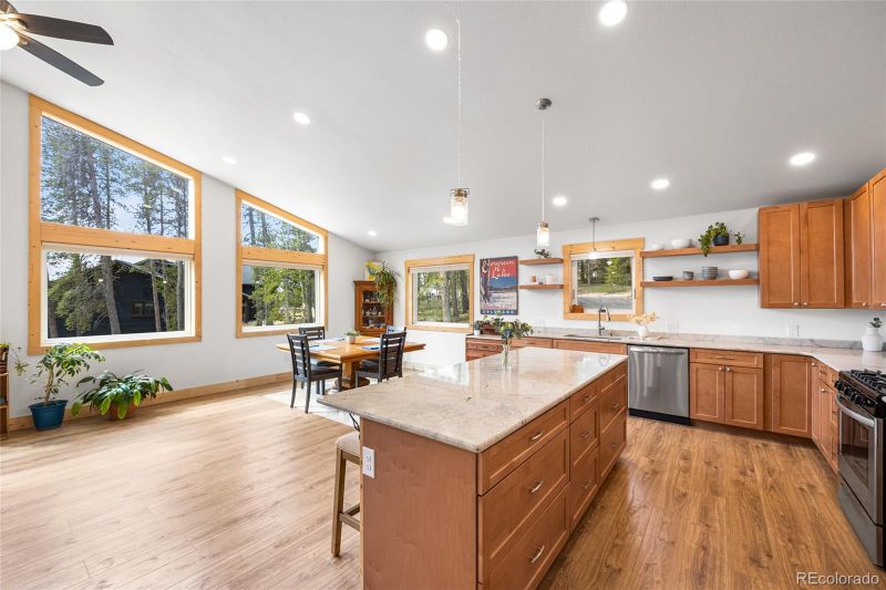 94 Foxtail Cir, Black Hawk, CO 80422