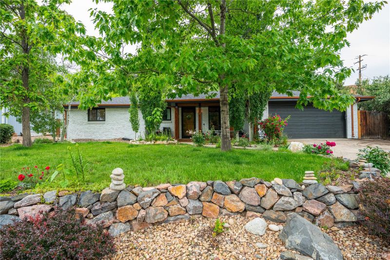 3125 Xenon St, Wheat Ridge, CO 80215