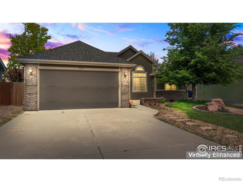 4313 Onyx Pl, Johnstown, CO 80534