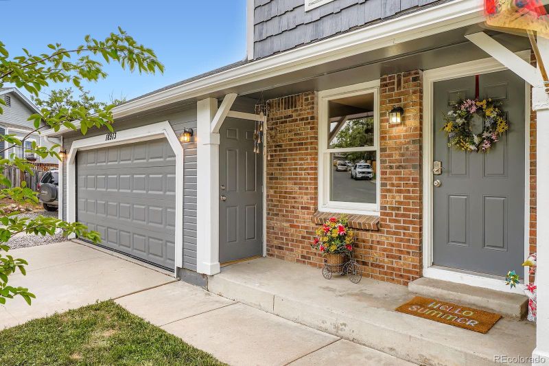 18973 E Mercer Dr, Aurora, CO 80013