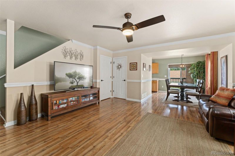 422 Sterling Ln, Dacono, CO 80514
