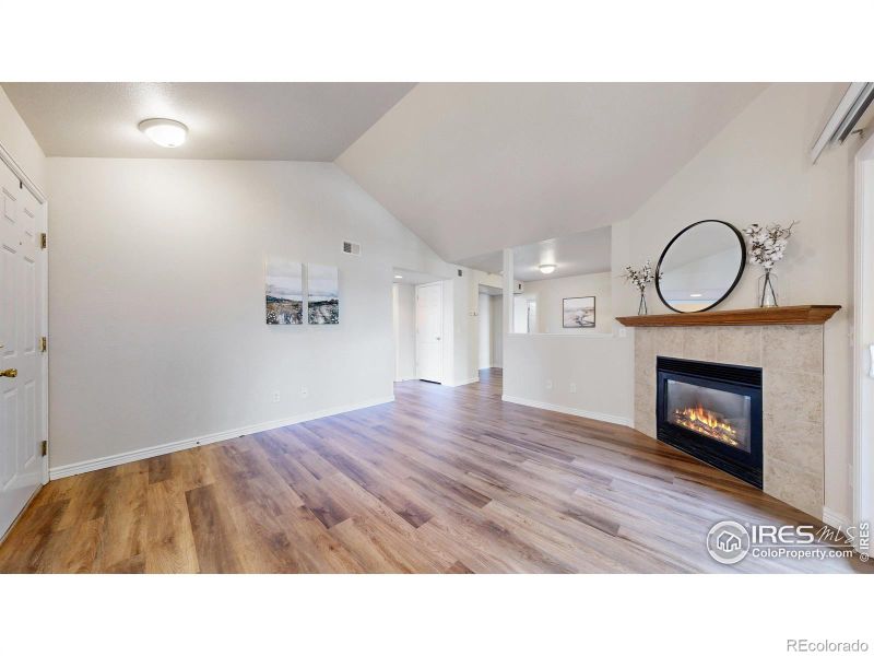 1335 Lake Cir #E, Windsor, CO 80550