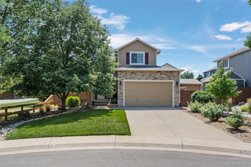 22276 E Oberlin Pl, Aurora, CO 80018
