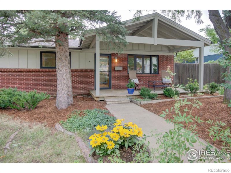 1110 Hartford Dr, Boulder, CO 80305