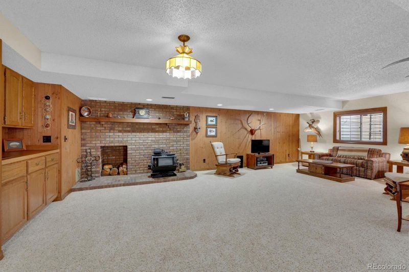 3330 W Fontanero St, Colorado Springs, CO 80904