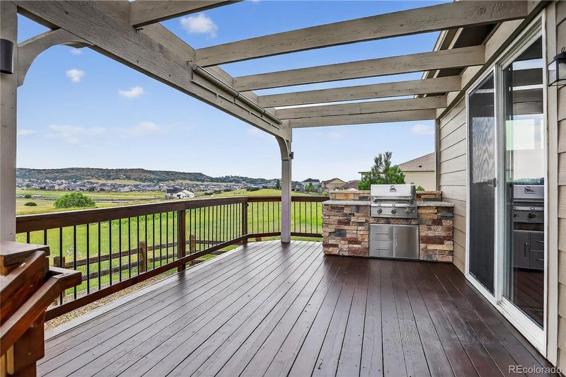 7170 Oasis Dr, Castle Rock, CO 80108