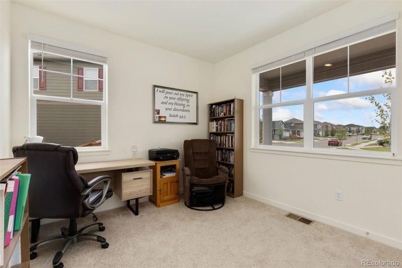 13628 Topaz St, Longmont, CO 80504
