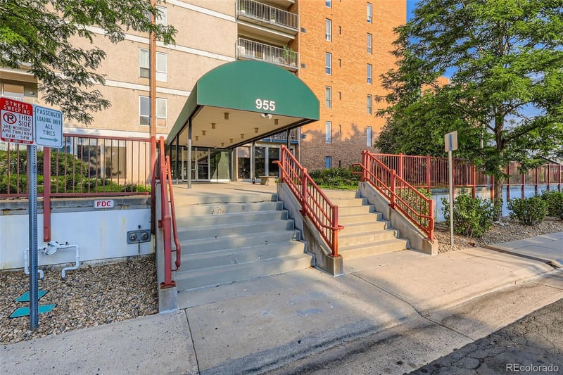 955 Eudora St #204E, Denver, CO 80220