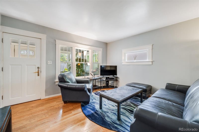 2011 S Franklin St, Denver, CO 80210