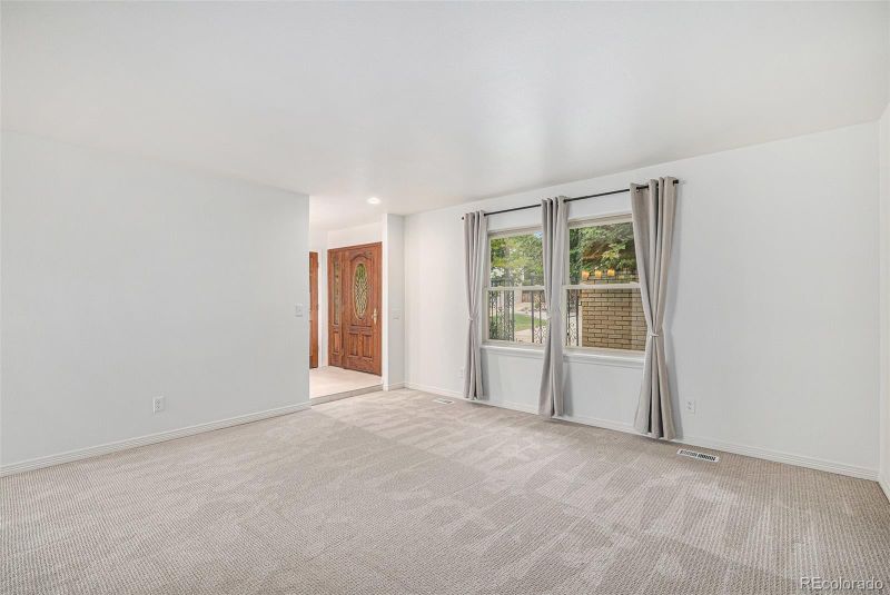 11802 W 77th Dr, Arvada, CO 80005