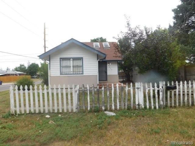 1694 Ulster St, Denver, CO 80220