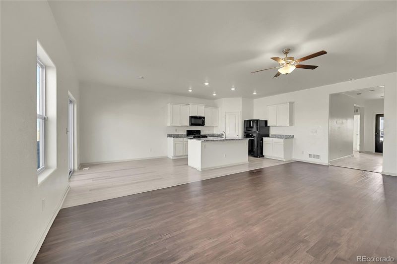 307 Thomas Ave, Keenesburg, CO 80643