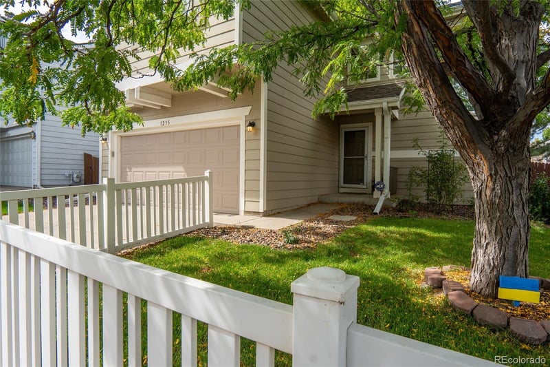 1235 S Beeler St, Denver, CO 80247