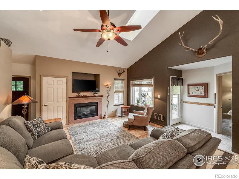 3109 Almeria Way, Longmont, CO 80503