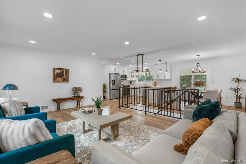 2811 S Utica St, Denver, CO 80236