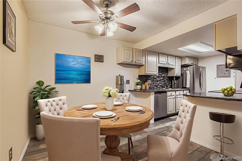 8225 E Fairmount Dr #204, Denver, CO 80247