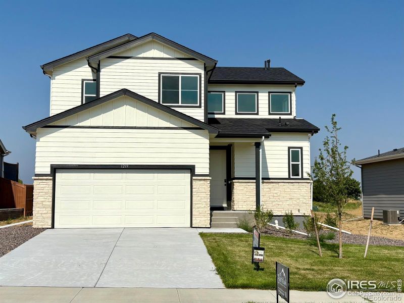 1219 105th Ave Ct, Greeley, CO 80634