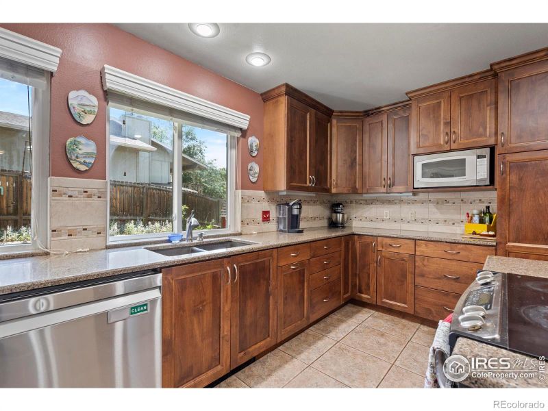 1419 Glen Haven Dr, Fort Collins, CO 80526