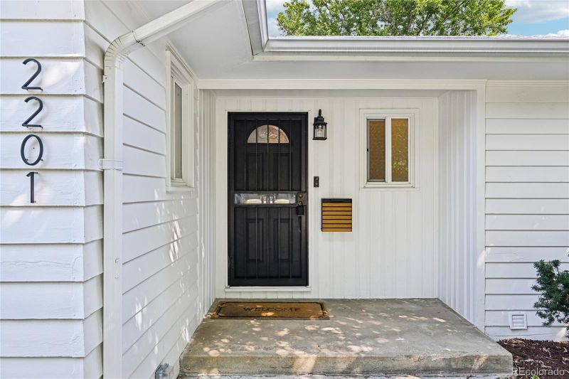 2201 E Floyd Ave, Englewood, CO 80113