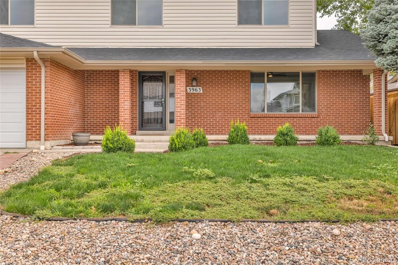 3963 W Temple Pl, Denver, CO 80236