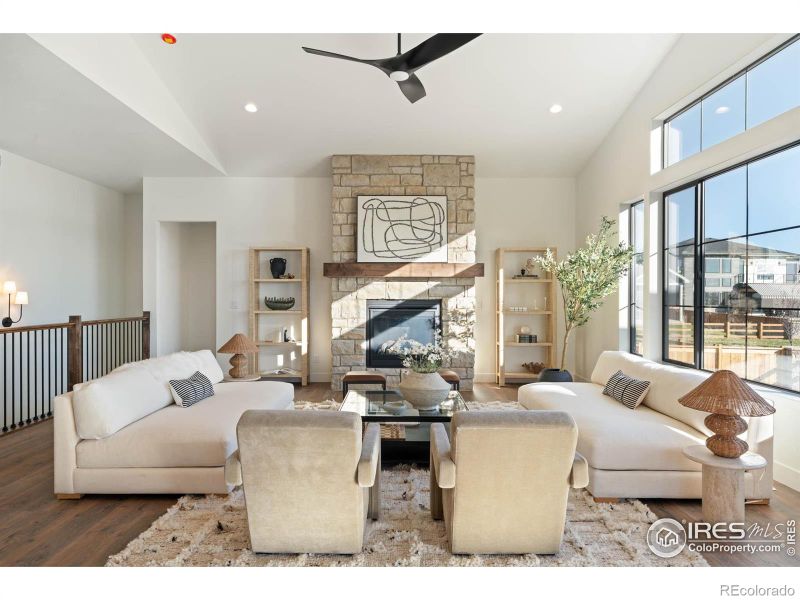 165 Boxwood Dr, Windsor, CO 80550