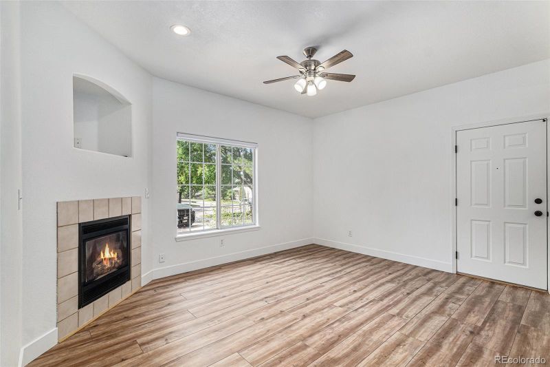 8737 E Dry Creek Rd #1714, Englewood, CO 80112