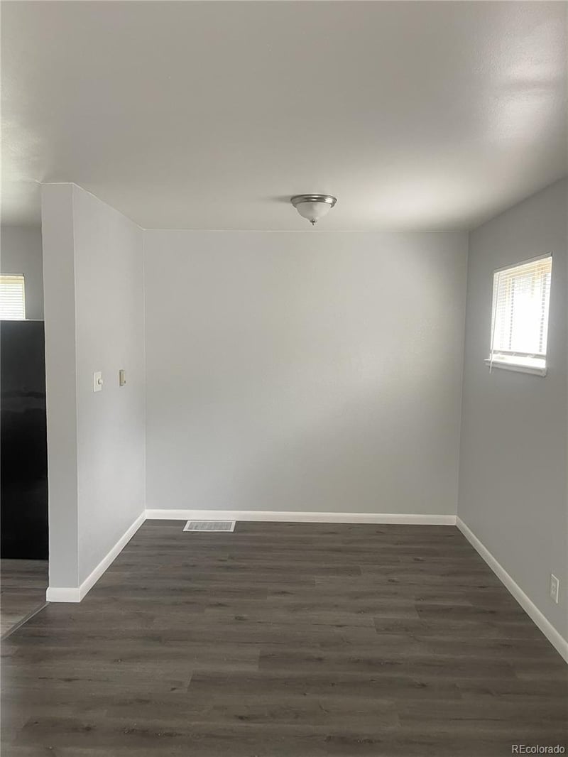 1860 S Dahlia St, Denver, CO 80222