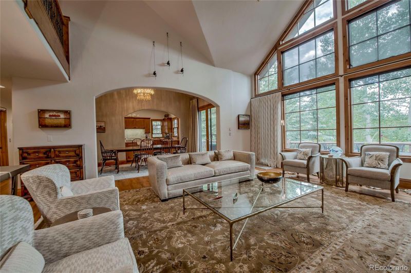 129 Bermuda Dr, Edwards, CO 81632