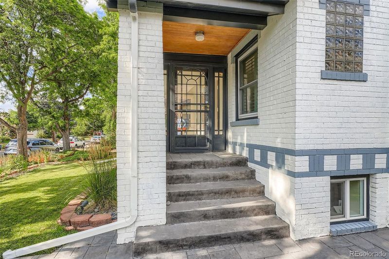 1282 S Sherman St, Denver, CO 80210