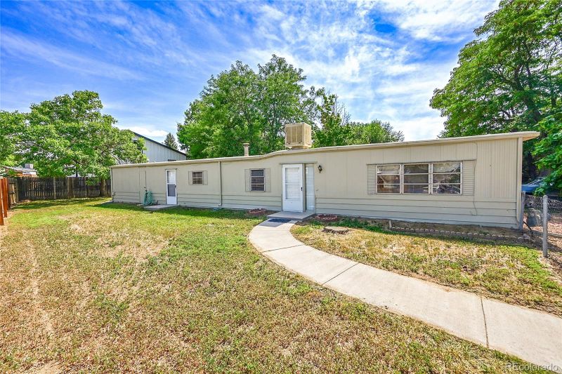 900 Glen Dale St, Dacono, CO 80514