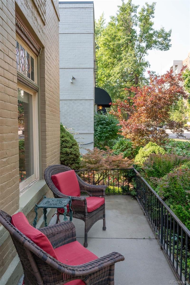 1114 Gaylord St, Denver, CO 80206