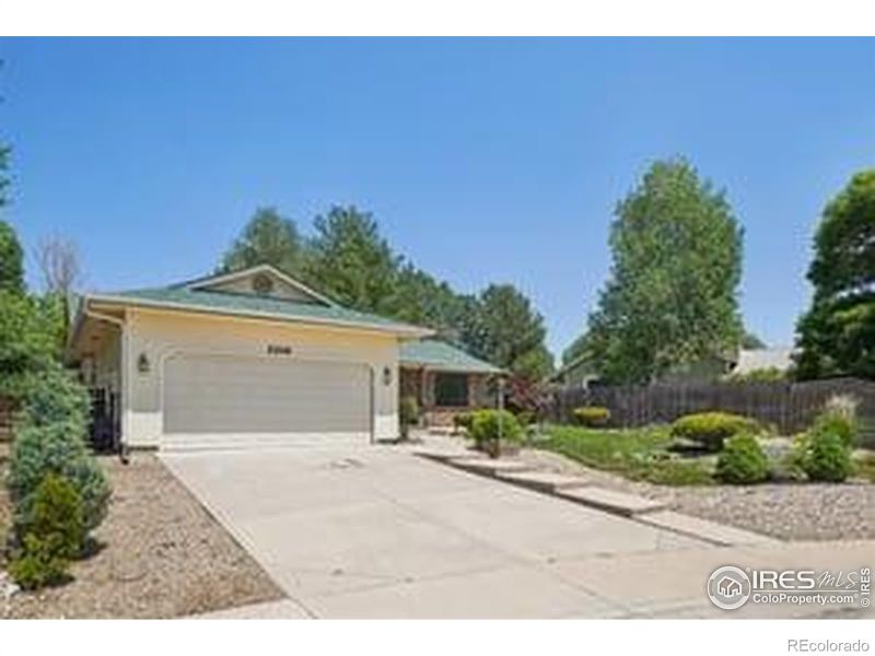 2216 Durango Dr, Loveland, CO 80538