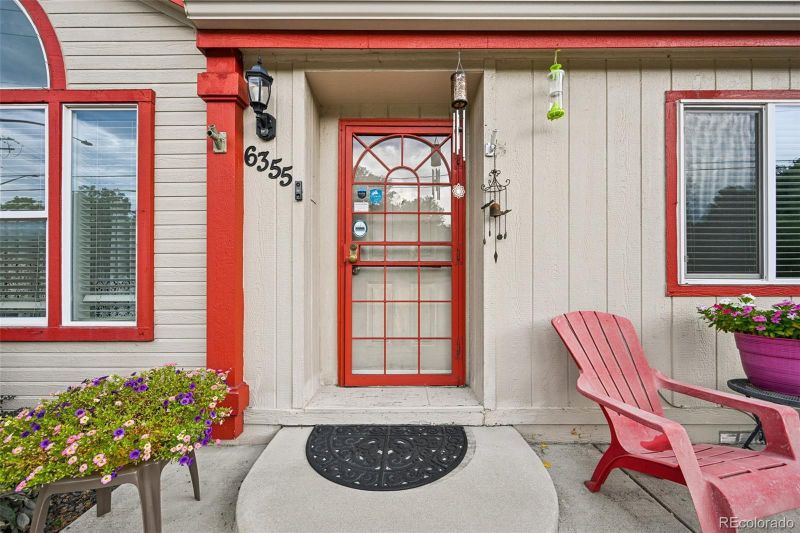 6355 Carr St, Arvada, CO 80004