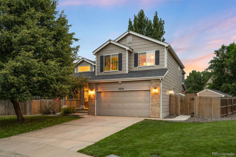 20132 E Belleview Pl, Centennial, CO 80015