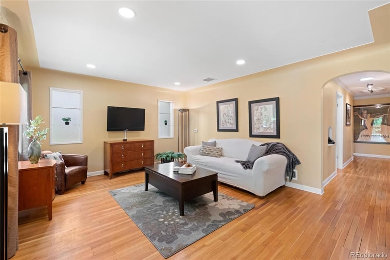 1380 Fairfax St, Denver, CO 80220