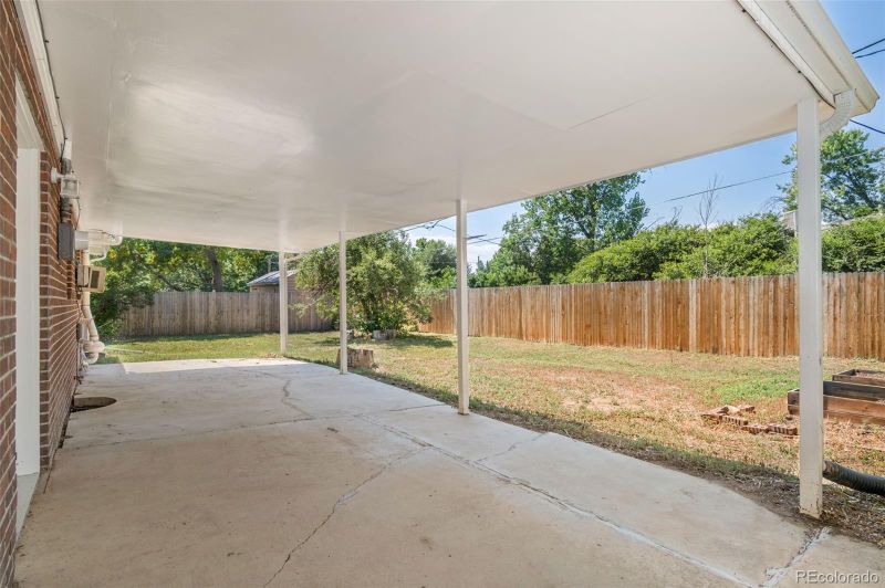 961 Birch St, Broomfield, CO 80020