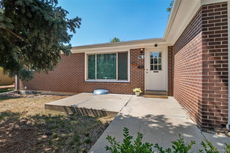 961 Birch St, Broomfield, CO 80020