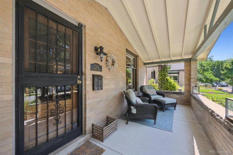 2354 Fairfax St, Denver, CO 80207