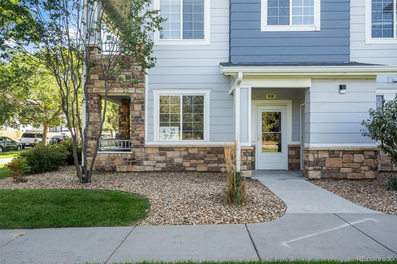 5255 Memphis St #808, Denver, CO 80239